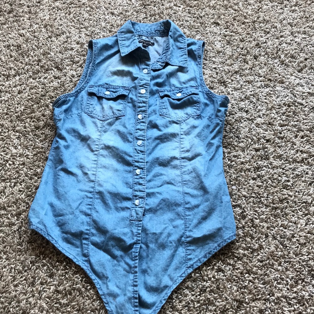 Sleeveless collar